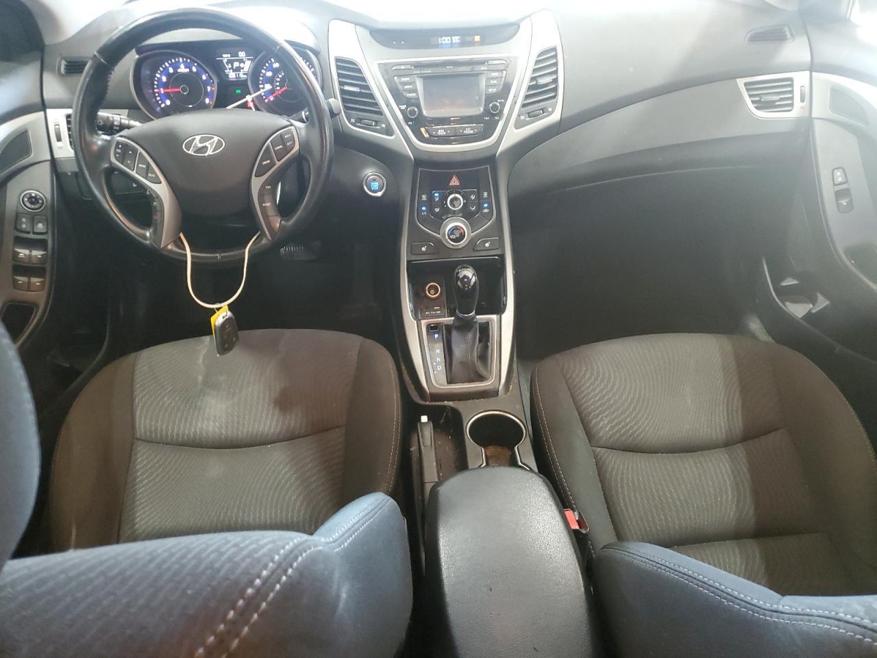 2016 Hyundai Elantra Se - zdjęcie 8