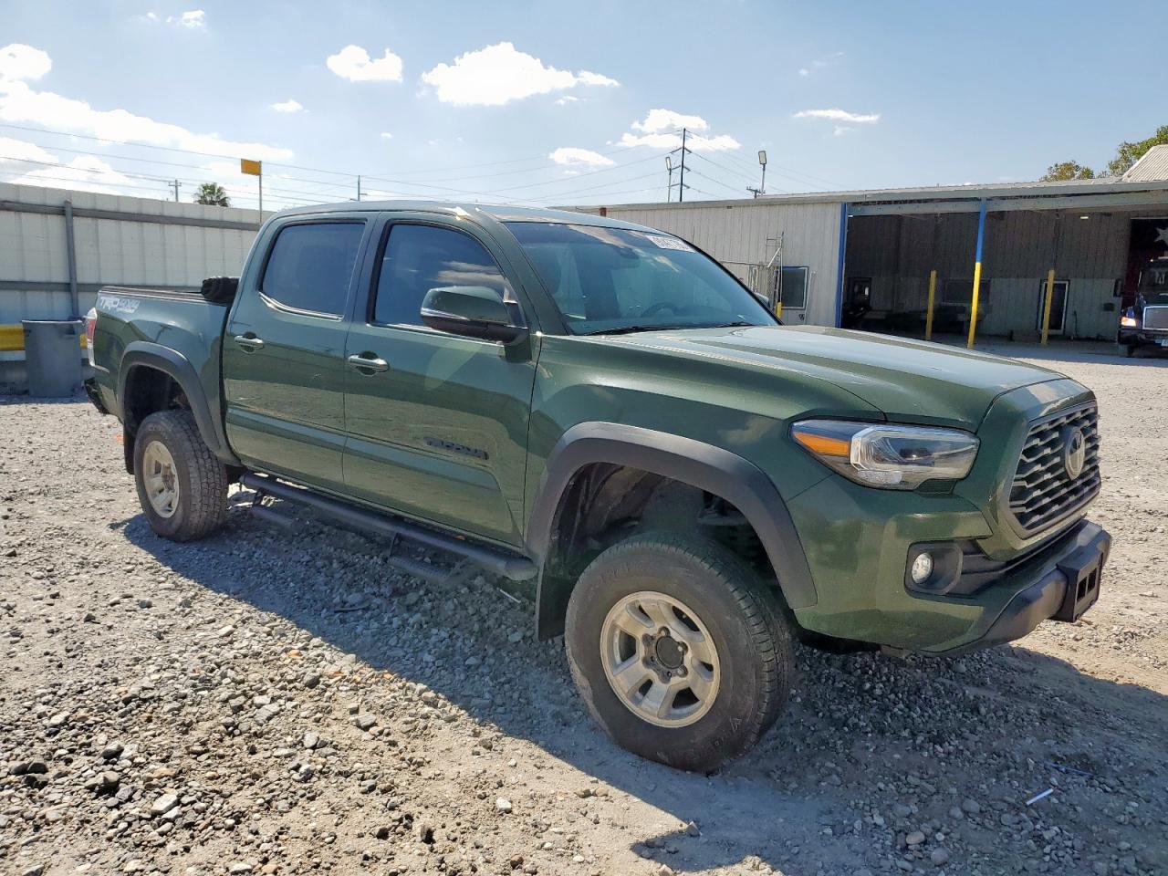 2021 Toyota Tacoma - zdjęcie 4
