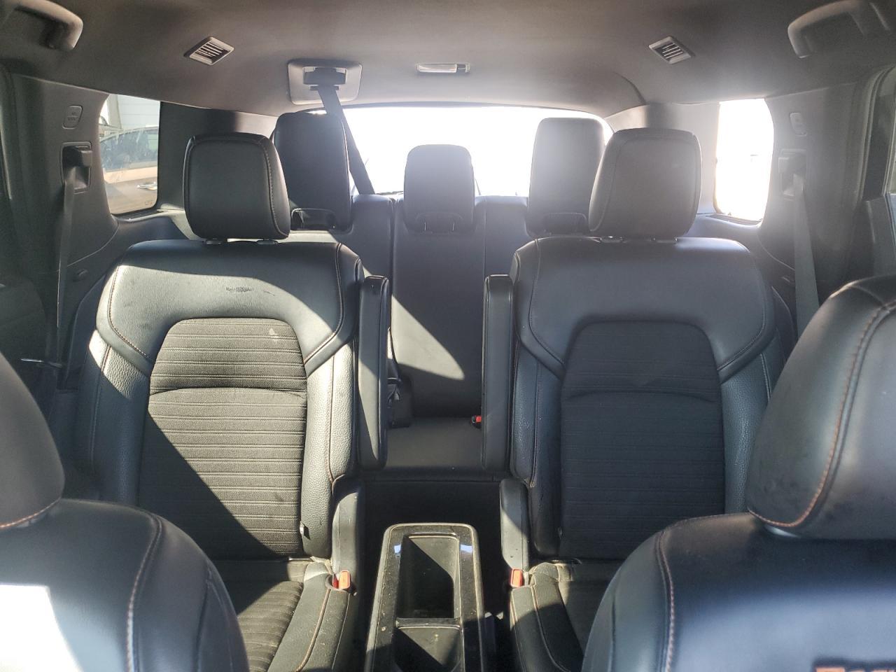 2024 Nissan Pathfinder - zdjęcie 10