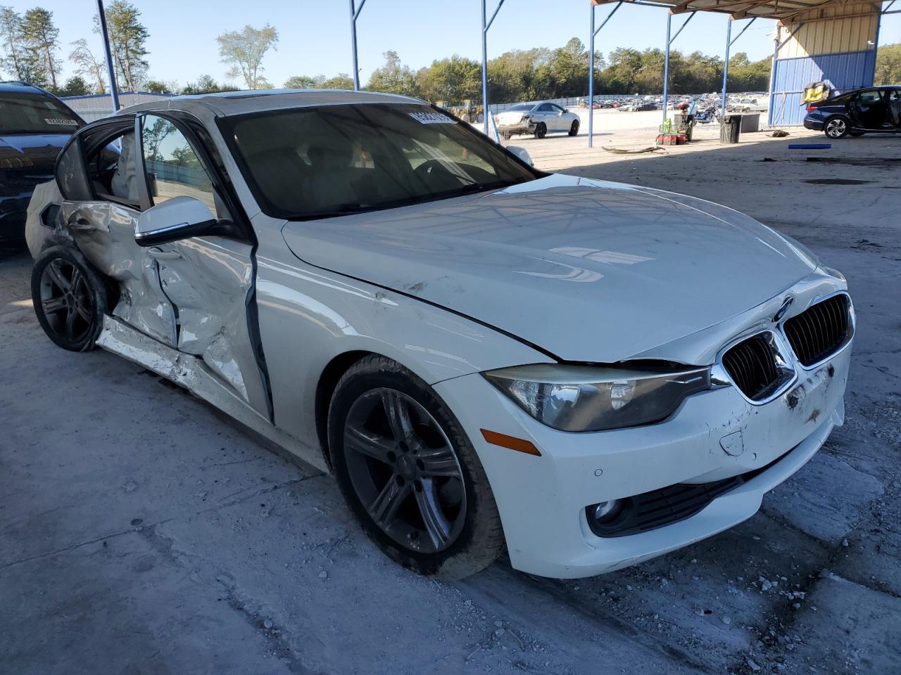 2013 BMW 320 I - zdjęcie 4