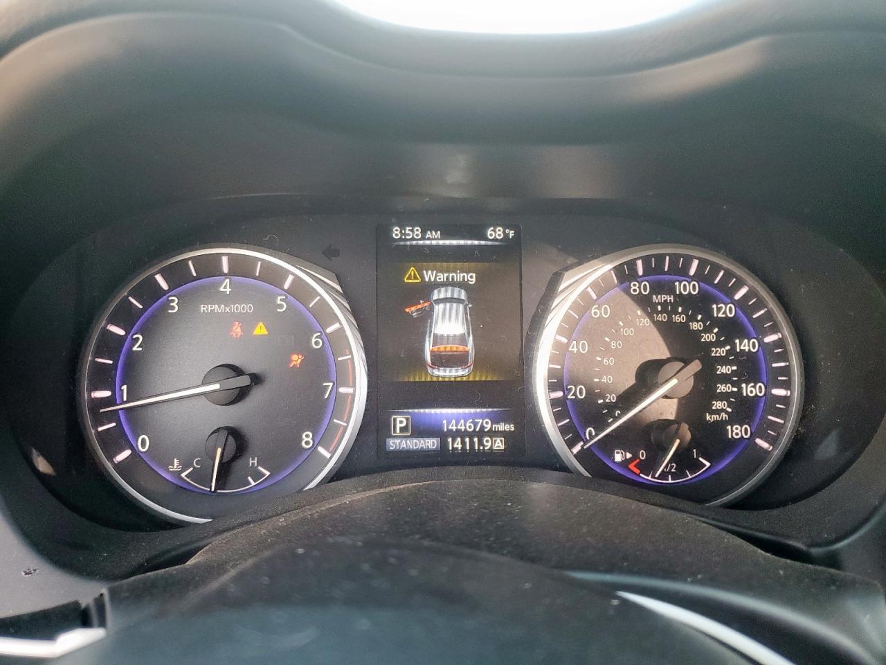 2016 Infiniti Q50 - zdjęcie 9