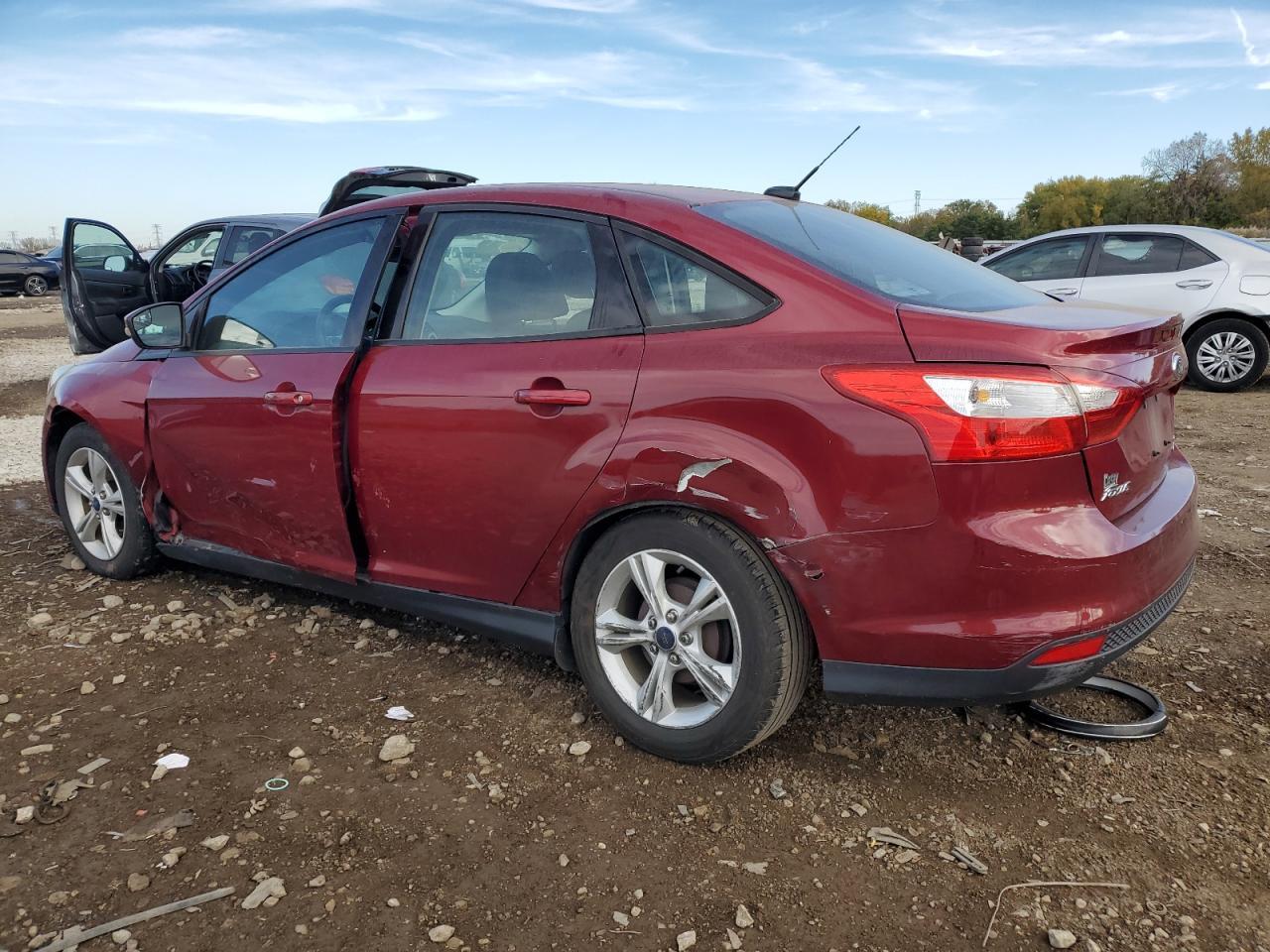 2014 Ford Focus - zdjęcie 2