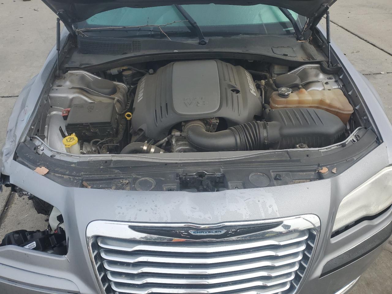 2014 Chrysler 300C - zdjęcie 11