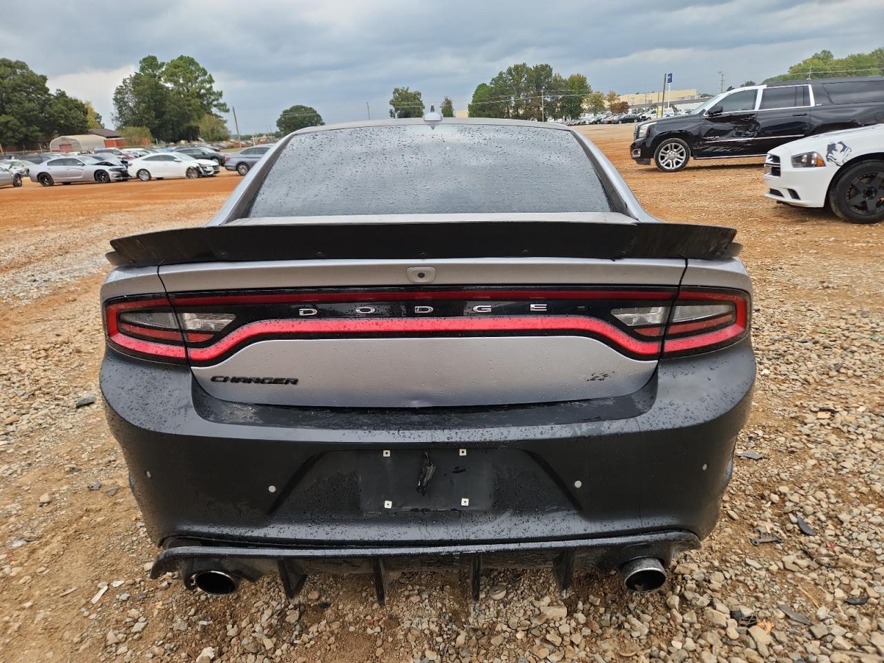 2016 Dodge Charger R/T Scat Pack - zdjęcie 6