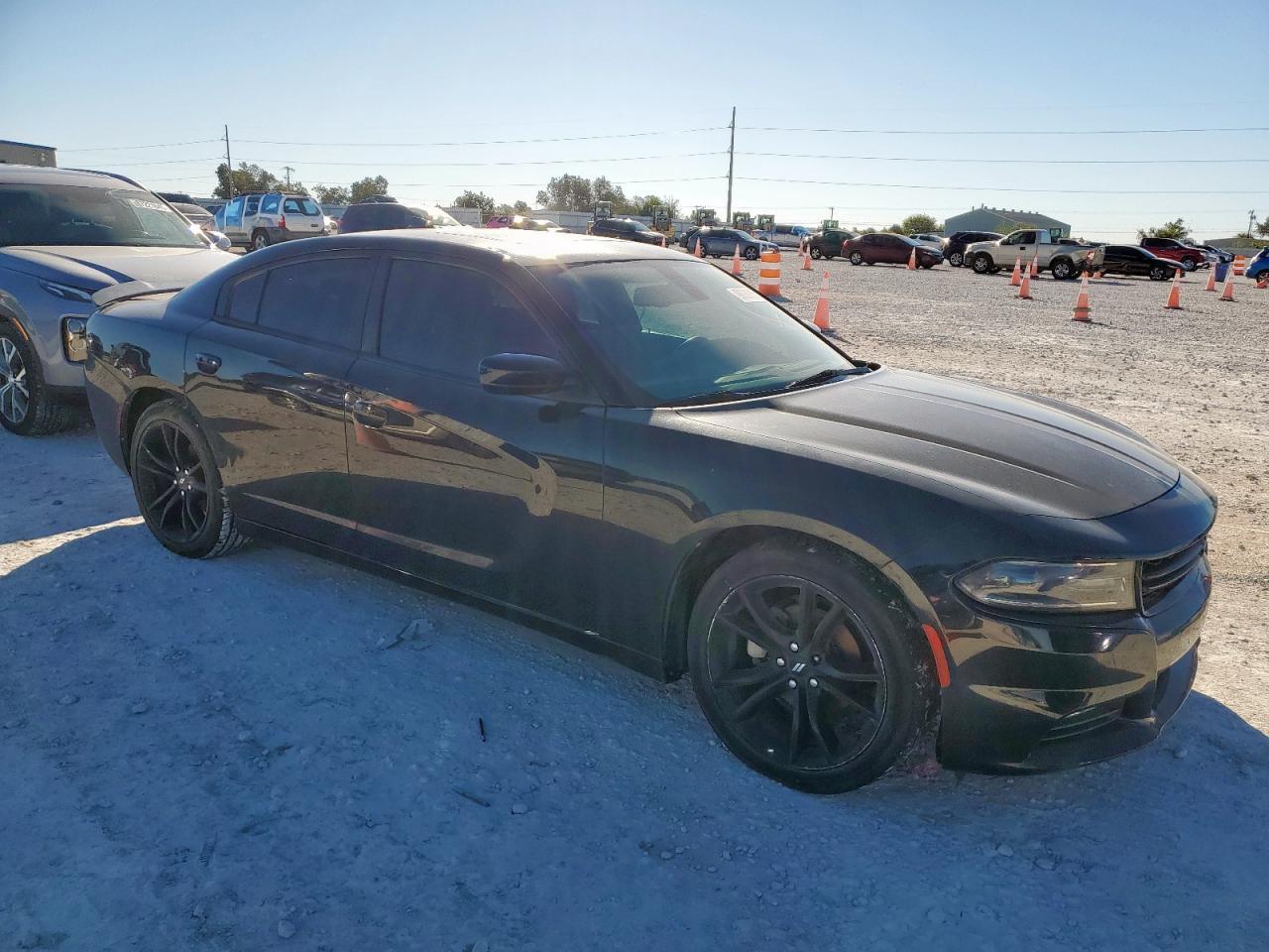 2017 Dodge Charger - zdjęcie 4