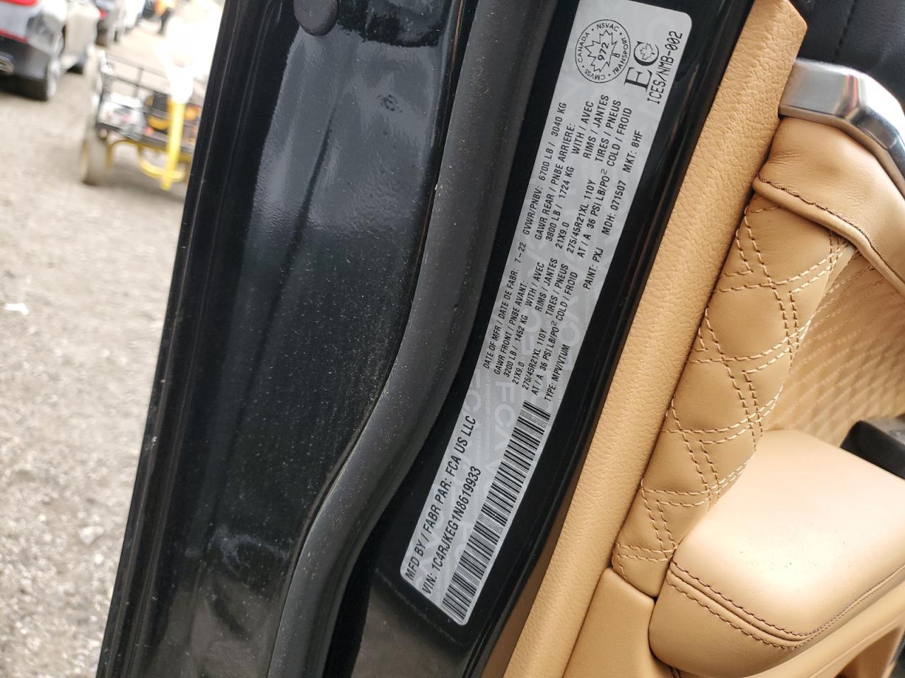 2022 Jeep Grand Cherokee L Summit - zdjęcie 14