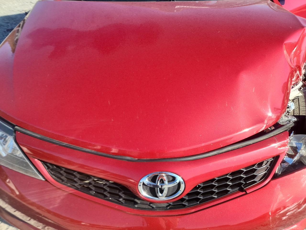 2014 Toyota Camry L - zdjęcie 11