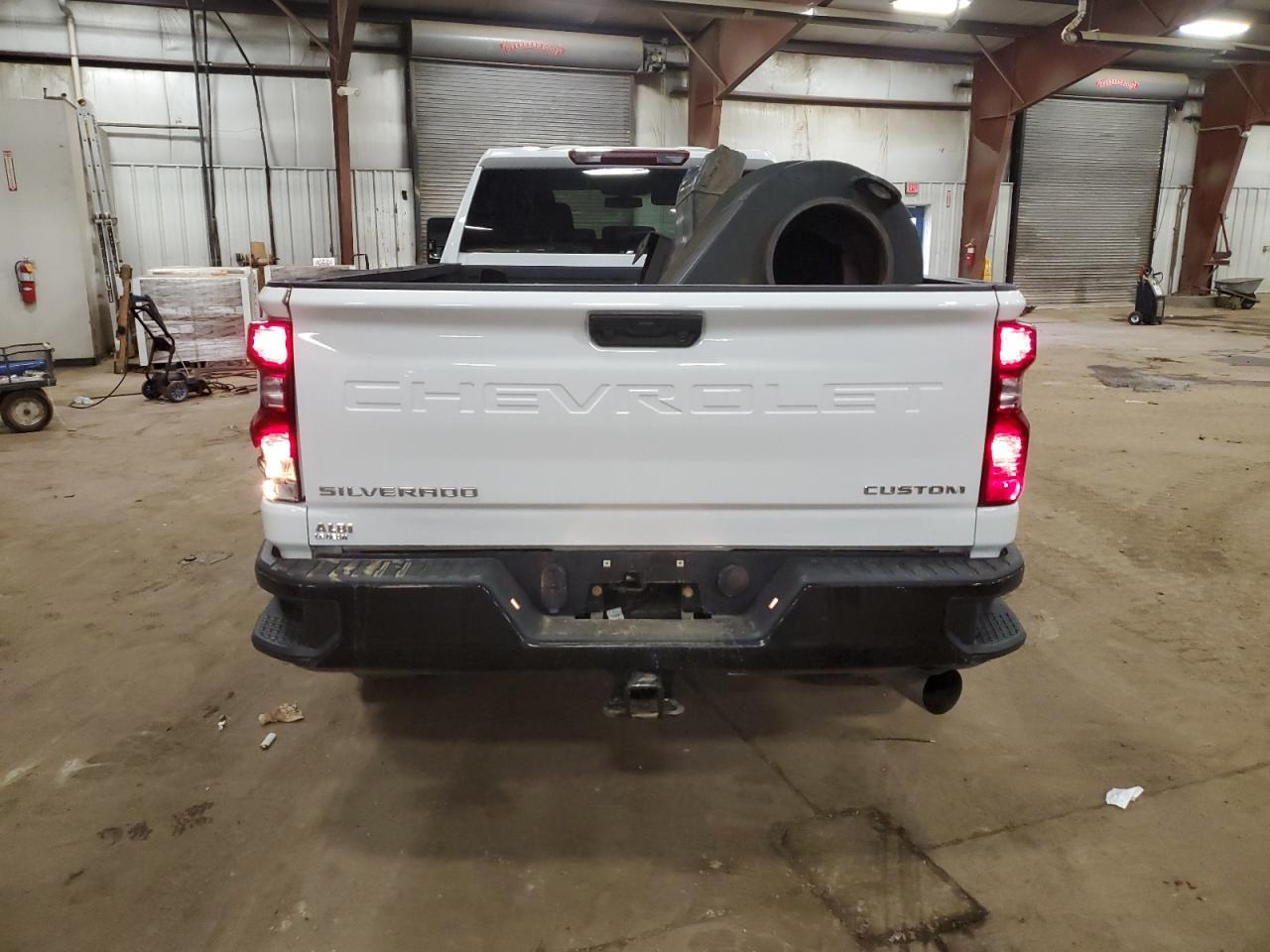 2023 Chevrolet Silverado K2500 Custom - zdjęcie 6