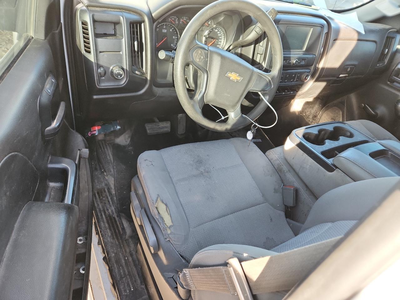 2016 Chevrolet Silverado C1500 - zdjęcie 8