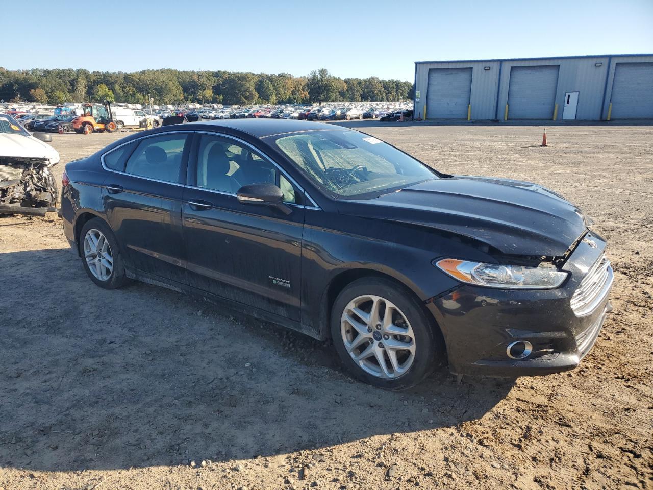 2014 Ford Fusion Titanium Phev - zdjęcie 4