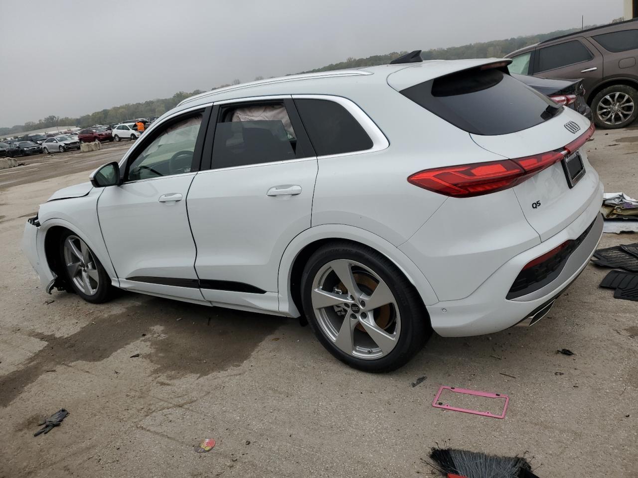2025 Audi Q5 Prestige - zdjęcie 2