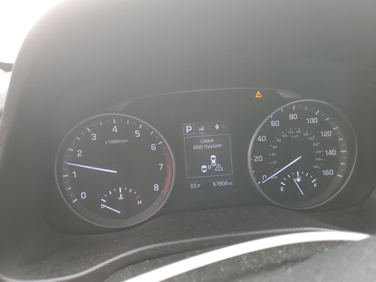 2018 Hyundai Elantra - zdjęcie 9