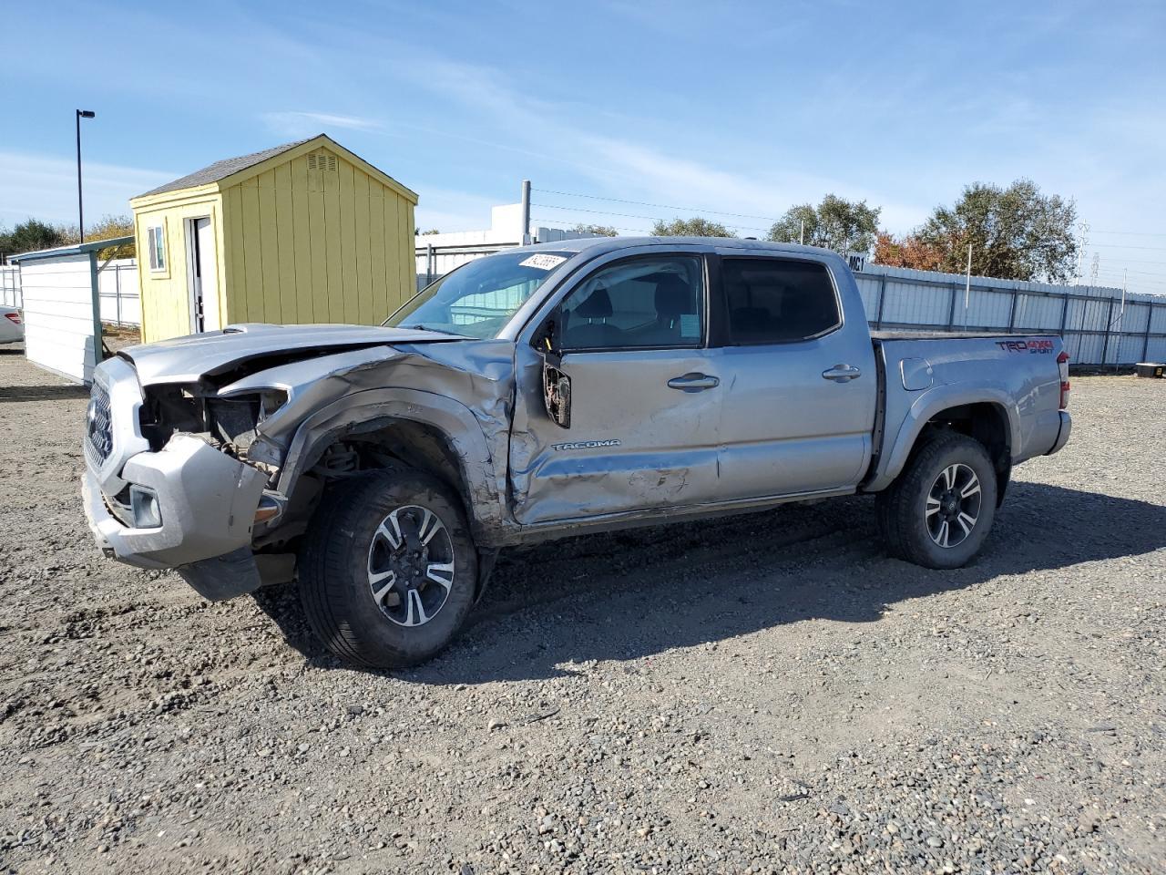 2019 Toyota Tacoma - zdjęcie główne