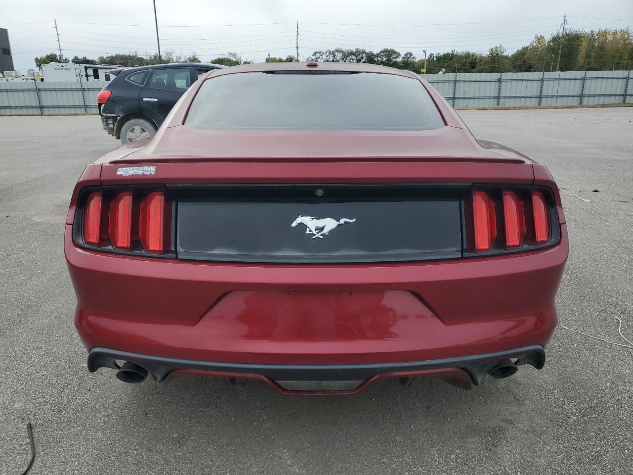 2016 Ford Mustang - zdjęcie 6