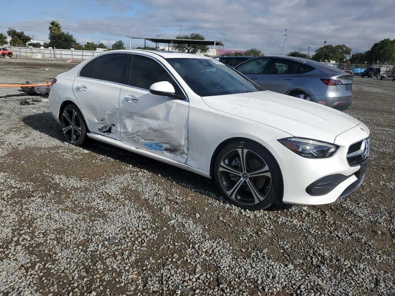 2023 Mercedes-Benz Klasa C - zdjęcie 4