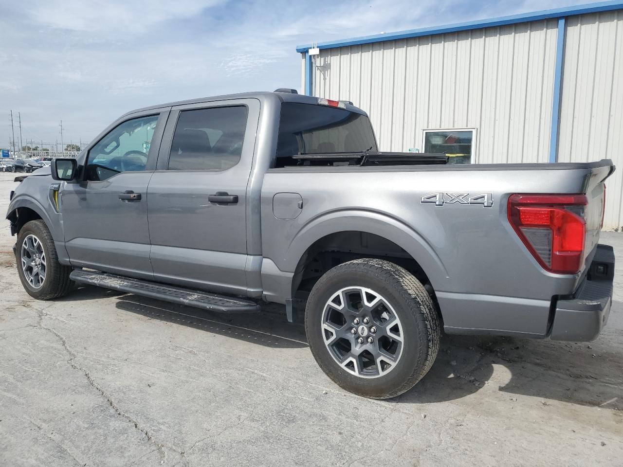 2024 Ford F-150 - zdjęcie 2
