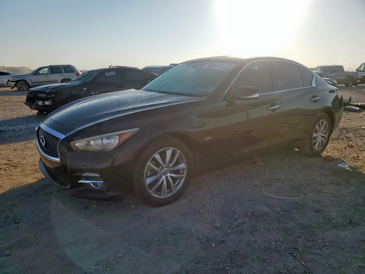2016 Infiniti Q50 - zdjęcie główne