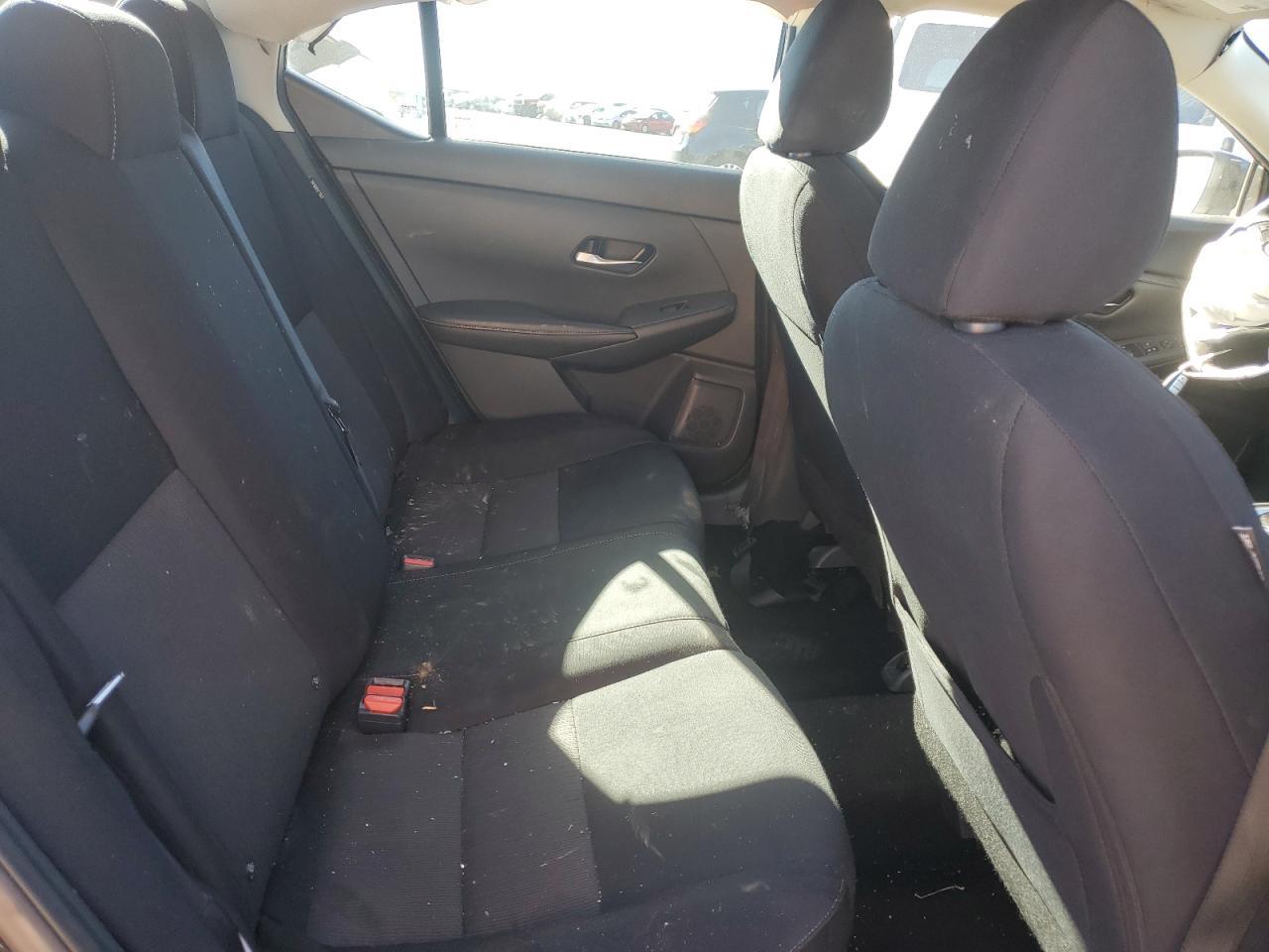 2023 Nissan Sentra - zdjęcie 10