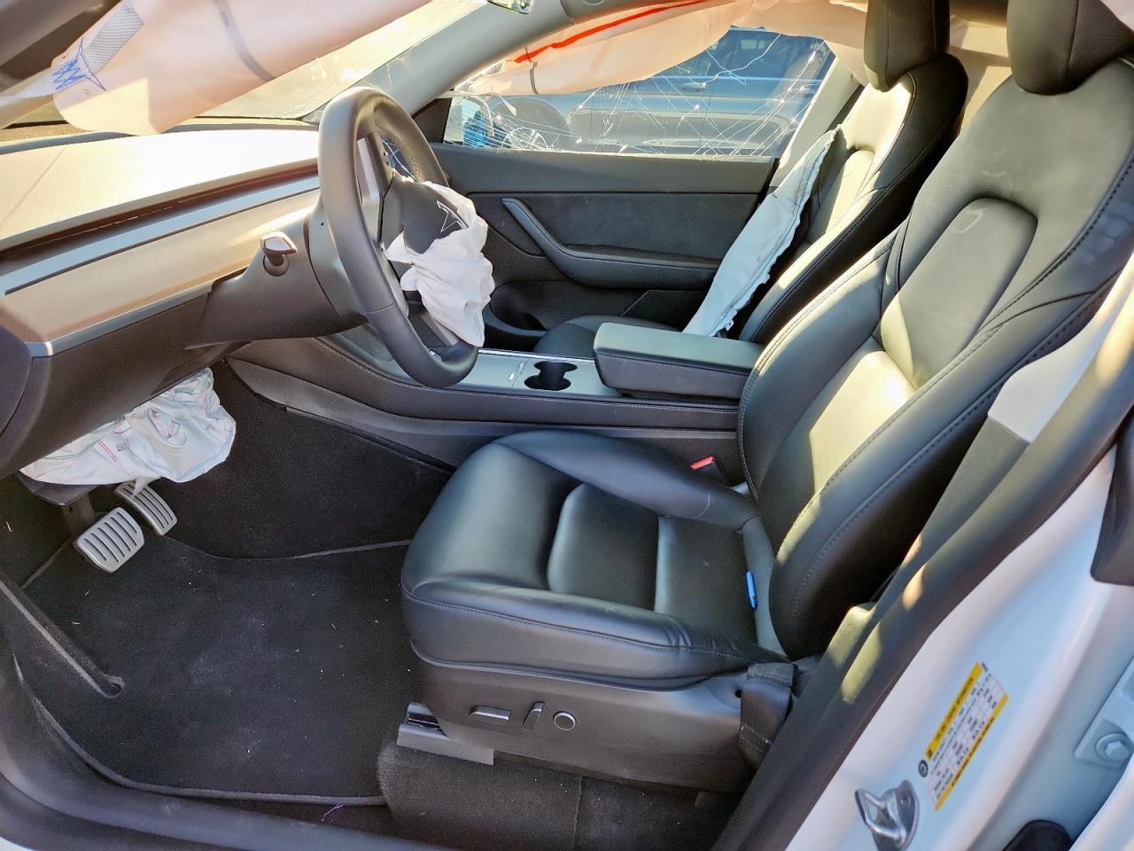 2022 Tesla Model Y - zdjęcie 7