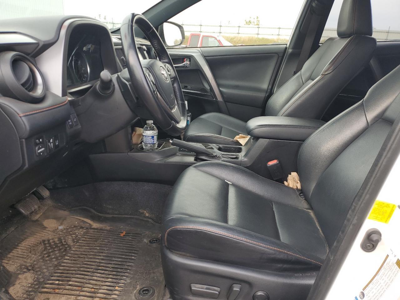 2016 Toyota Rav4 Se - zdjęcie 7