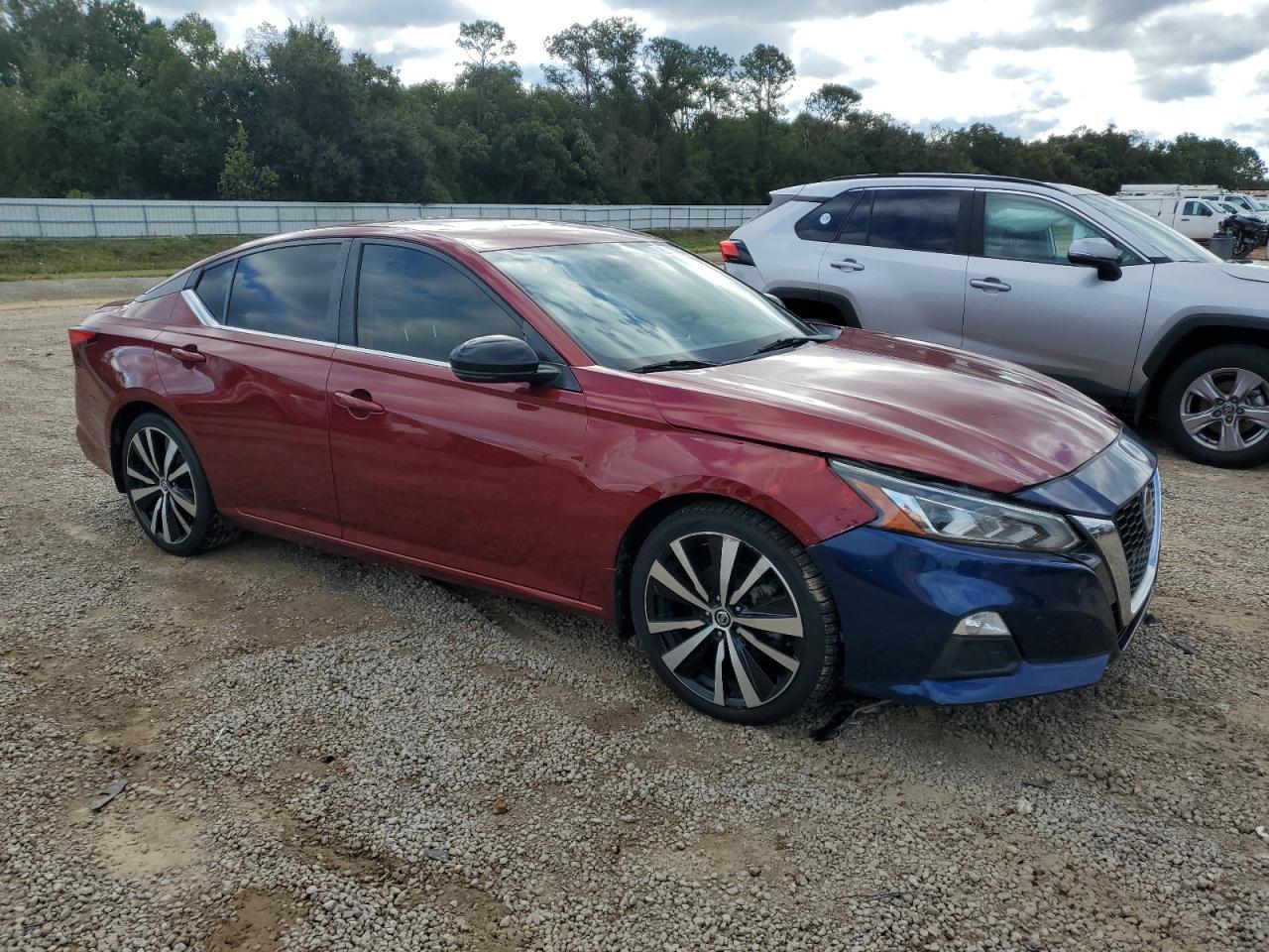 2019 Nissan Altima Sr - zdjęcie 4