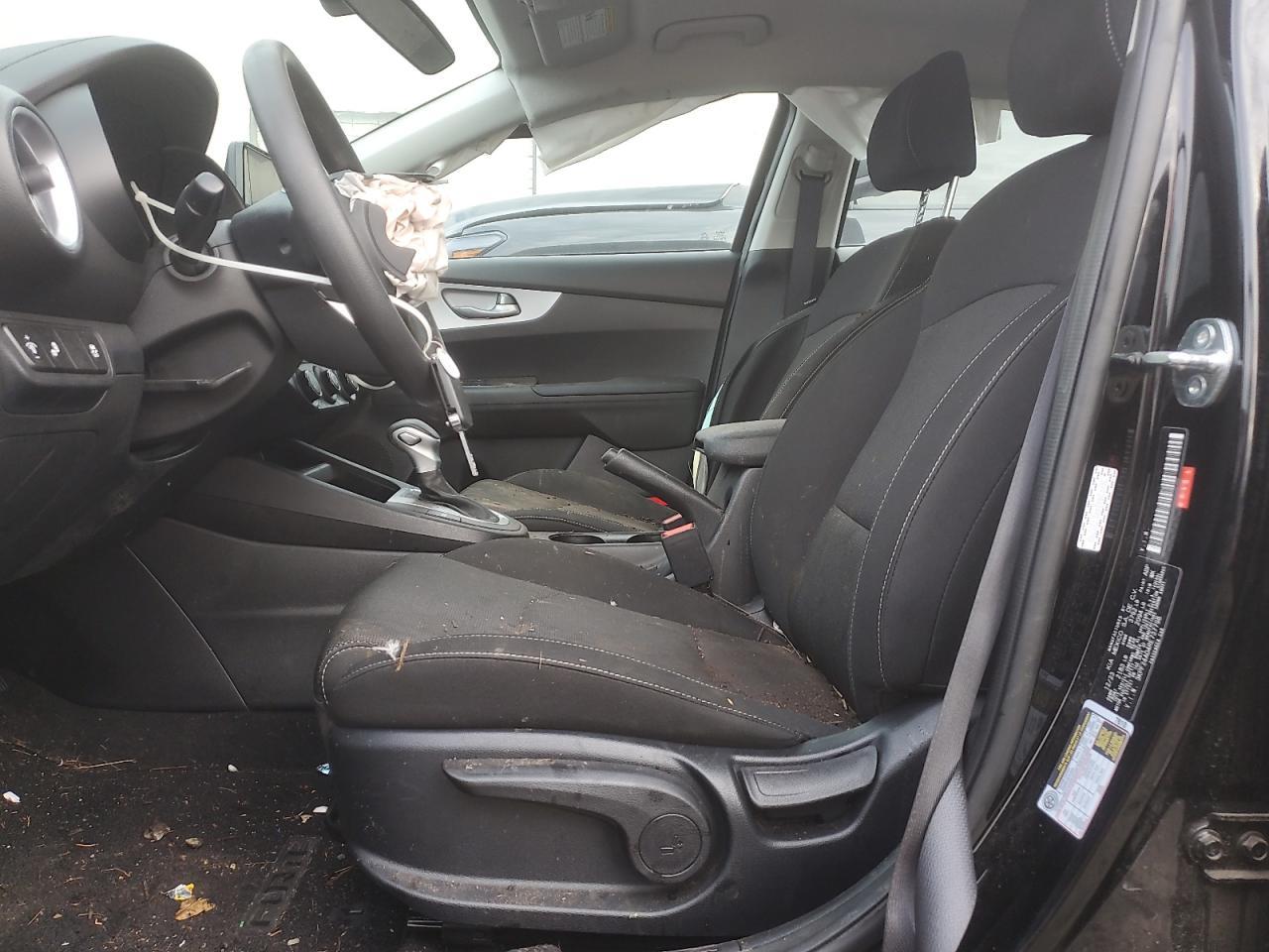 2024 Kia Forte Lx - zdjęcie 7