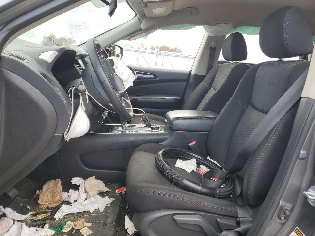 2020 Nissan Pathfinder S - zdjęcie 7