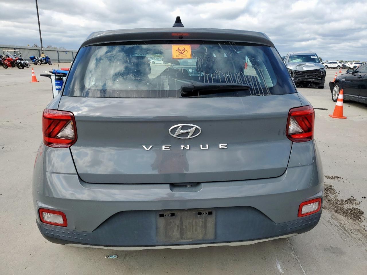 2021 Hyundai Venue - zdjęcie 6