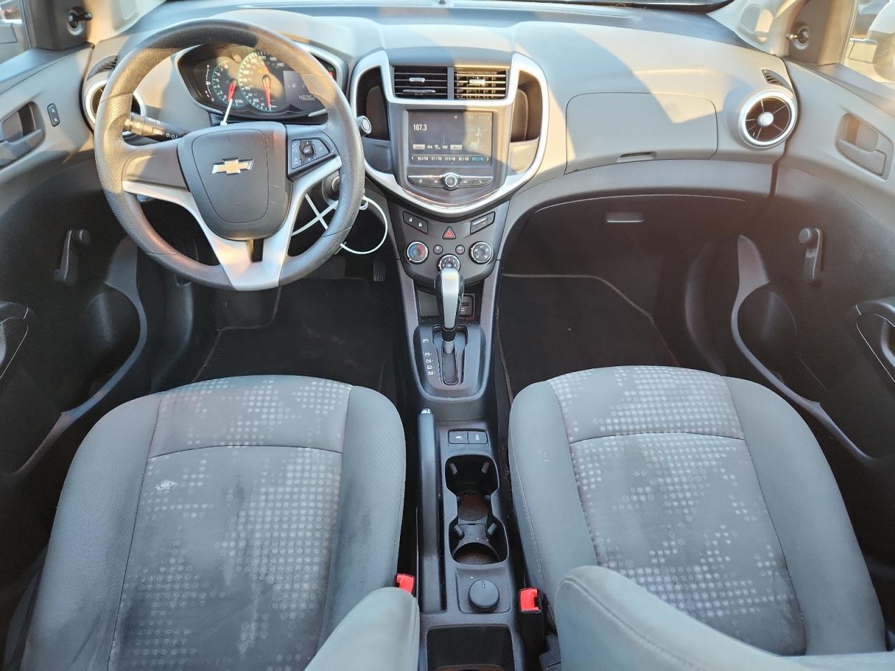 2017 Chevrolet Sonic Ls - zdjęcie 8