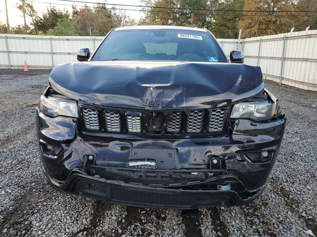 2018 Jeep Grand Cherokee - zdjęcie 5