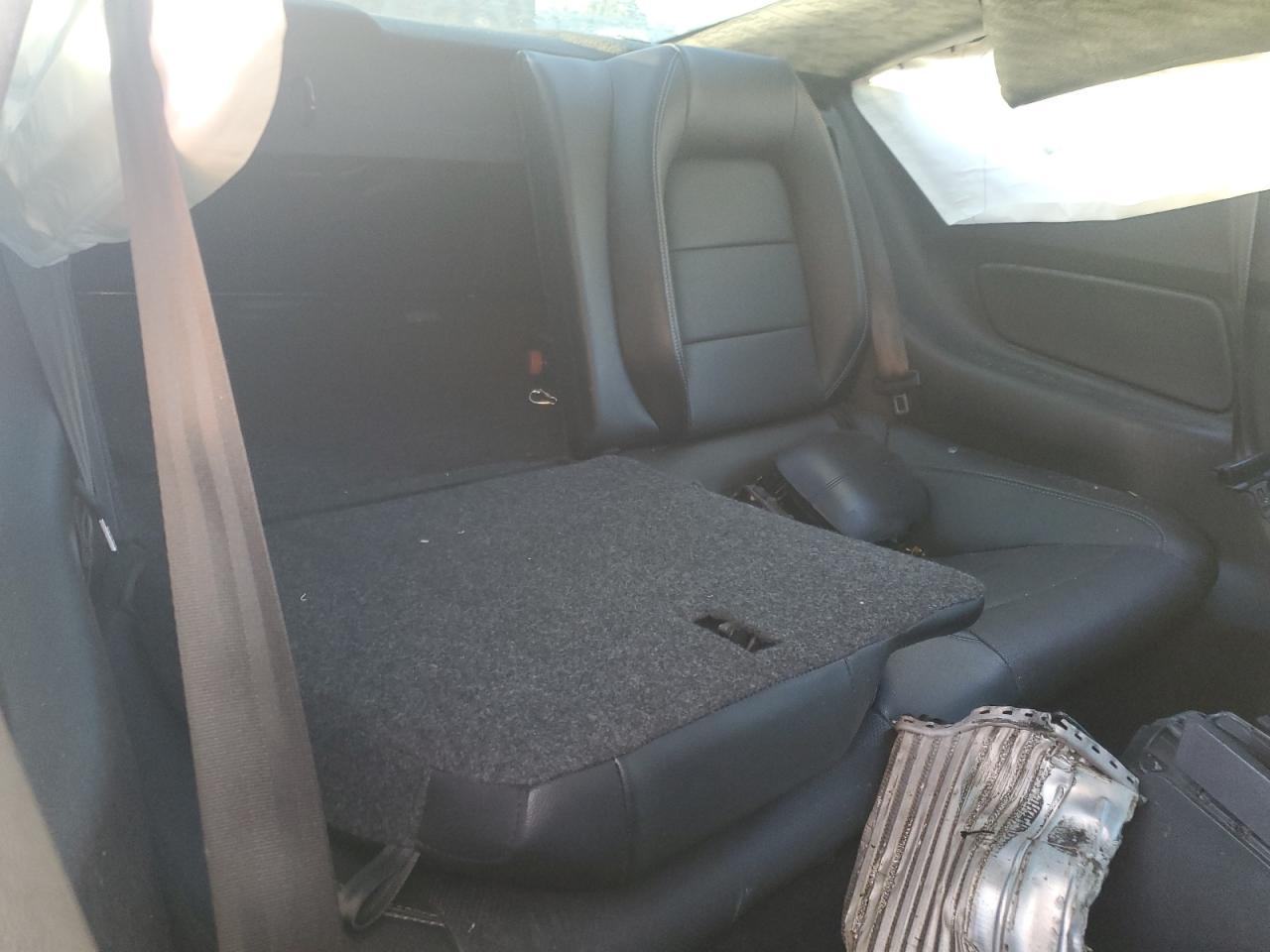 2021 Ford Mustang - zdjęcie 10