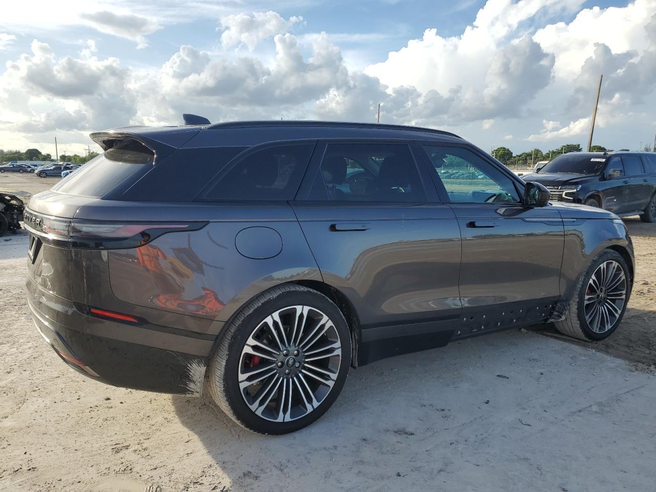 2025 Land Rover Range Rover Velar - zdjęcie 3