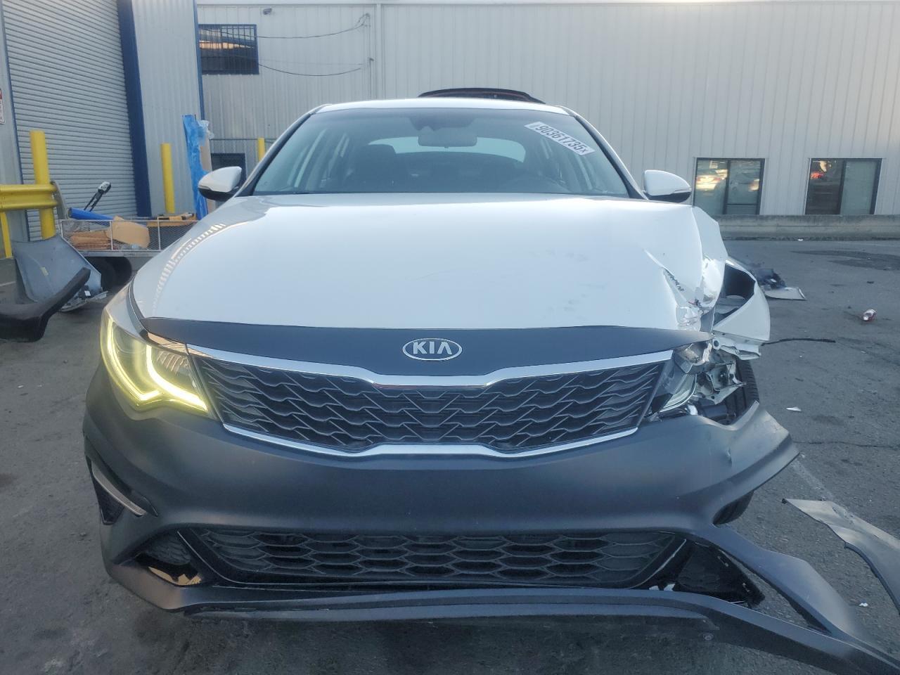 2020 Kia Optima - zdjęcie 5