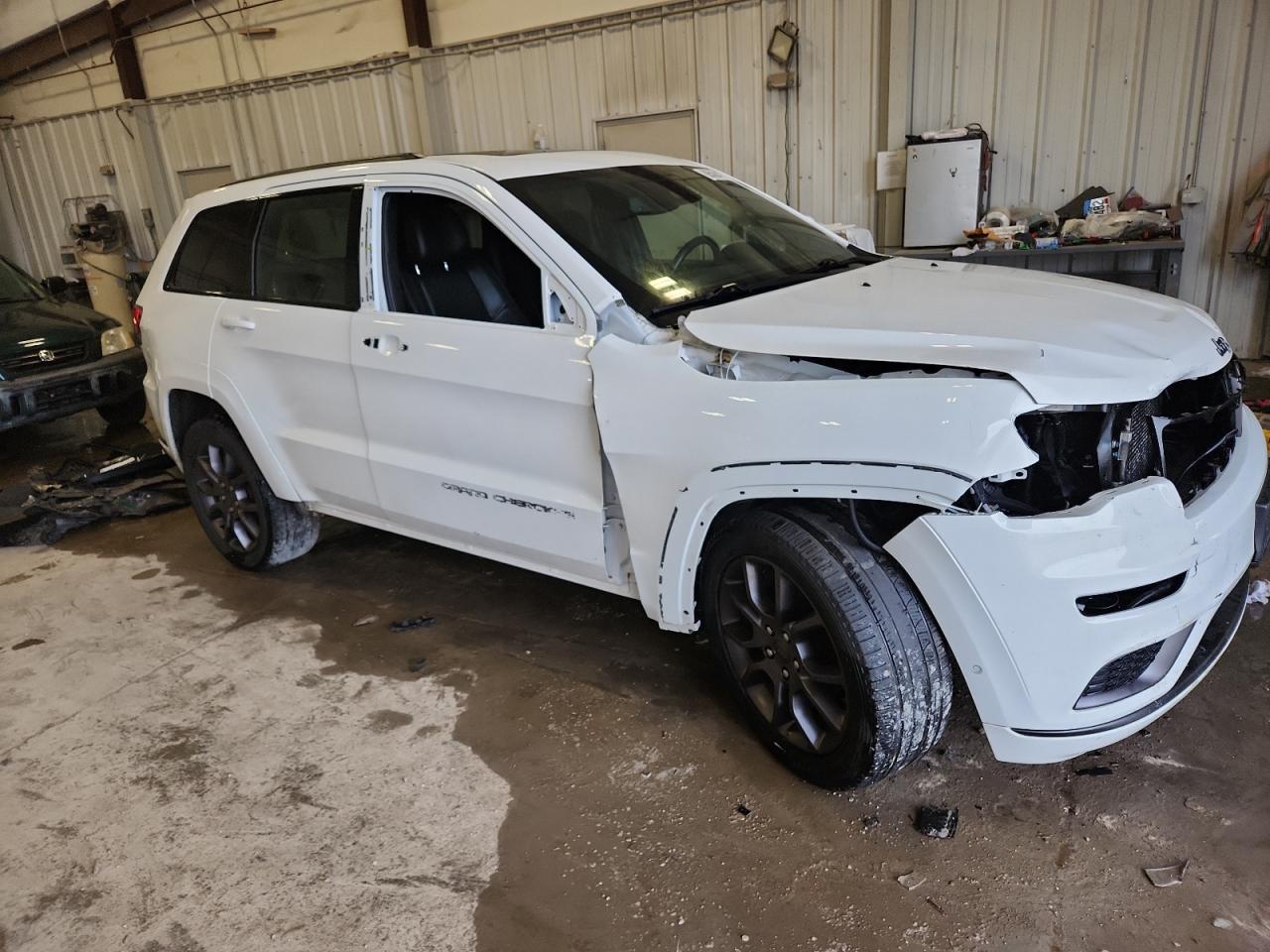 2020 Jeep Grand Cherokee Overland - zdjęcie 4