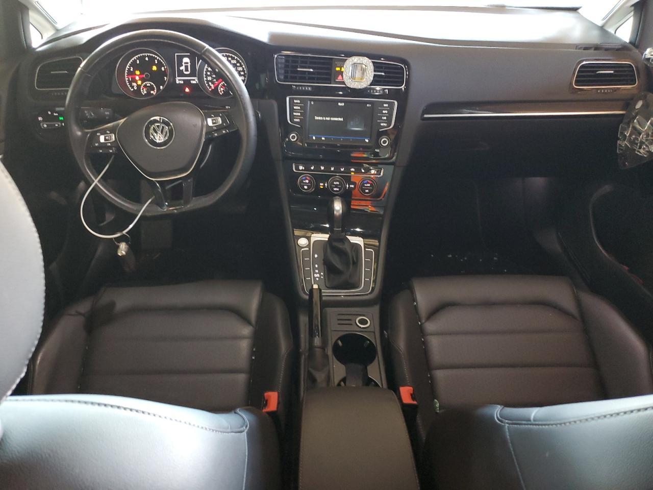 2017 Volkswagen Golf - zdjęcie 8