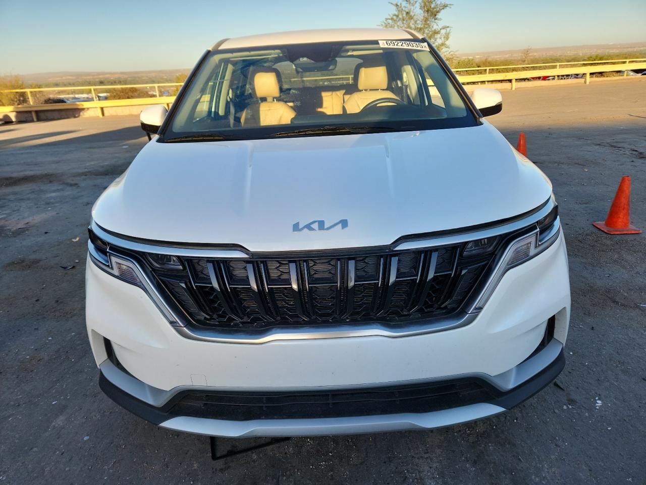 2023 Kia Carnival - zdjęcie 5