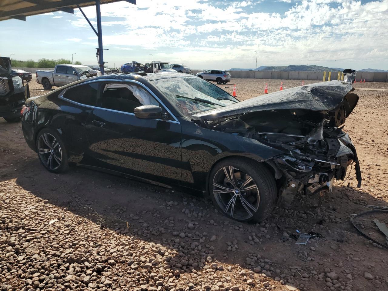 2024 BMW Seria 4 - zdjęcie 4