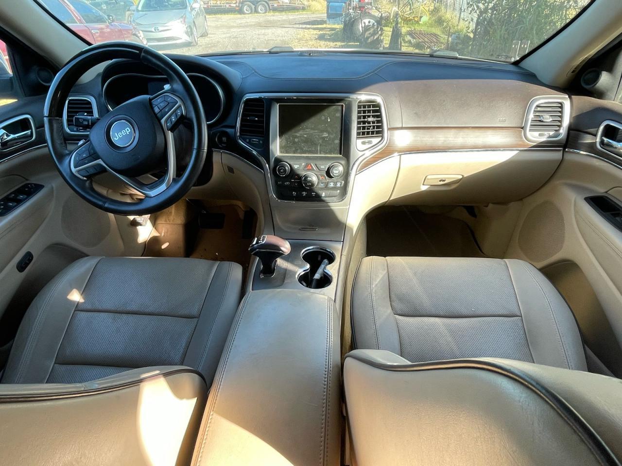 2014 Jeep Grand Cherokee Overland - zdjęcie 9