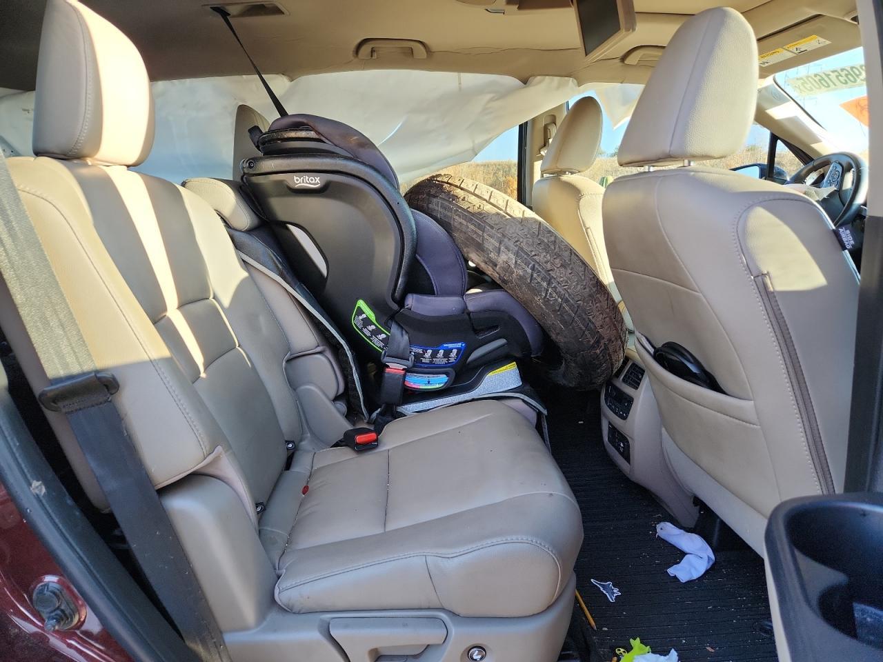 2020 Honda Pilot Touring - zdjęcie 11