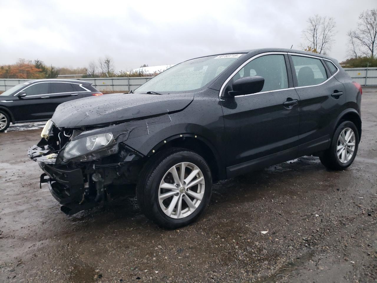 2018 Nissan Rogue - zdjęcie główne