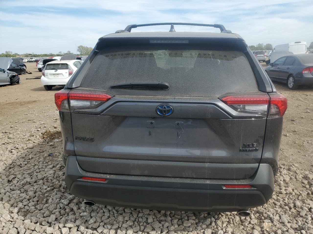 2024 Toyota RAV 4 - zdjęcie 6