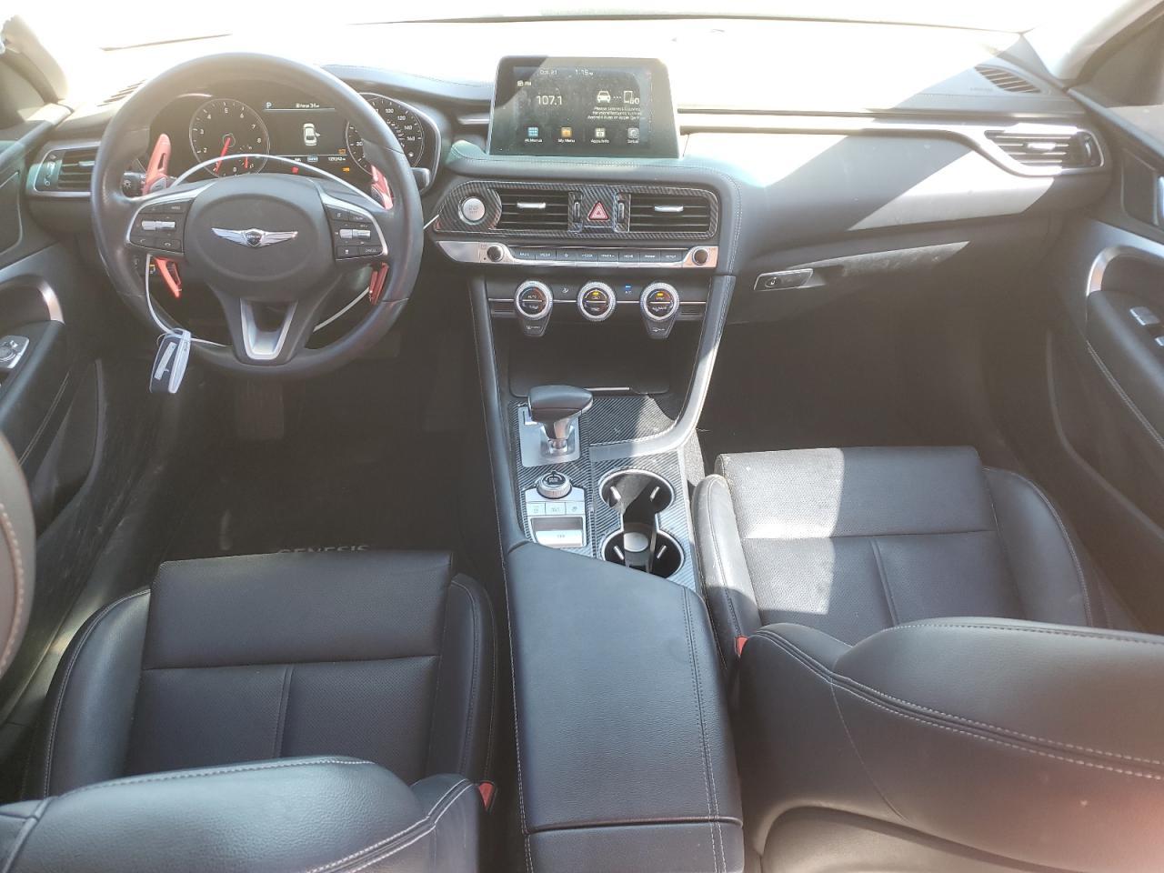 2020 Genesis G70 - zdjęcie 8