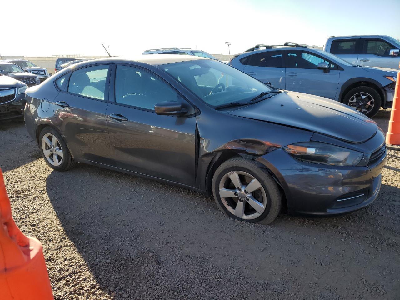 2016 Dodge Dart Sxt - zdjęcie 4