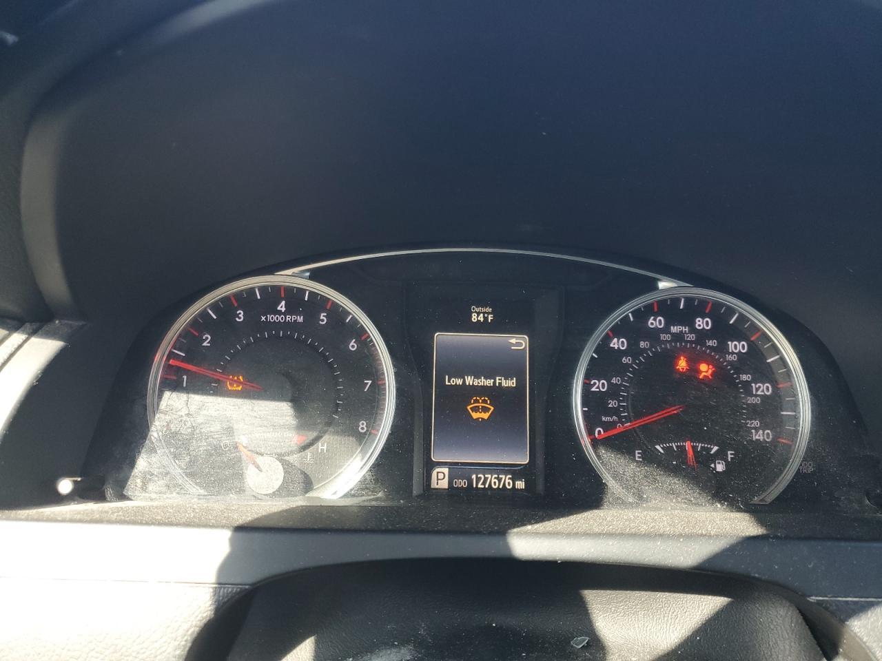 2016 Toyota Camry Le - zdjęcie 9