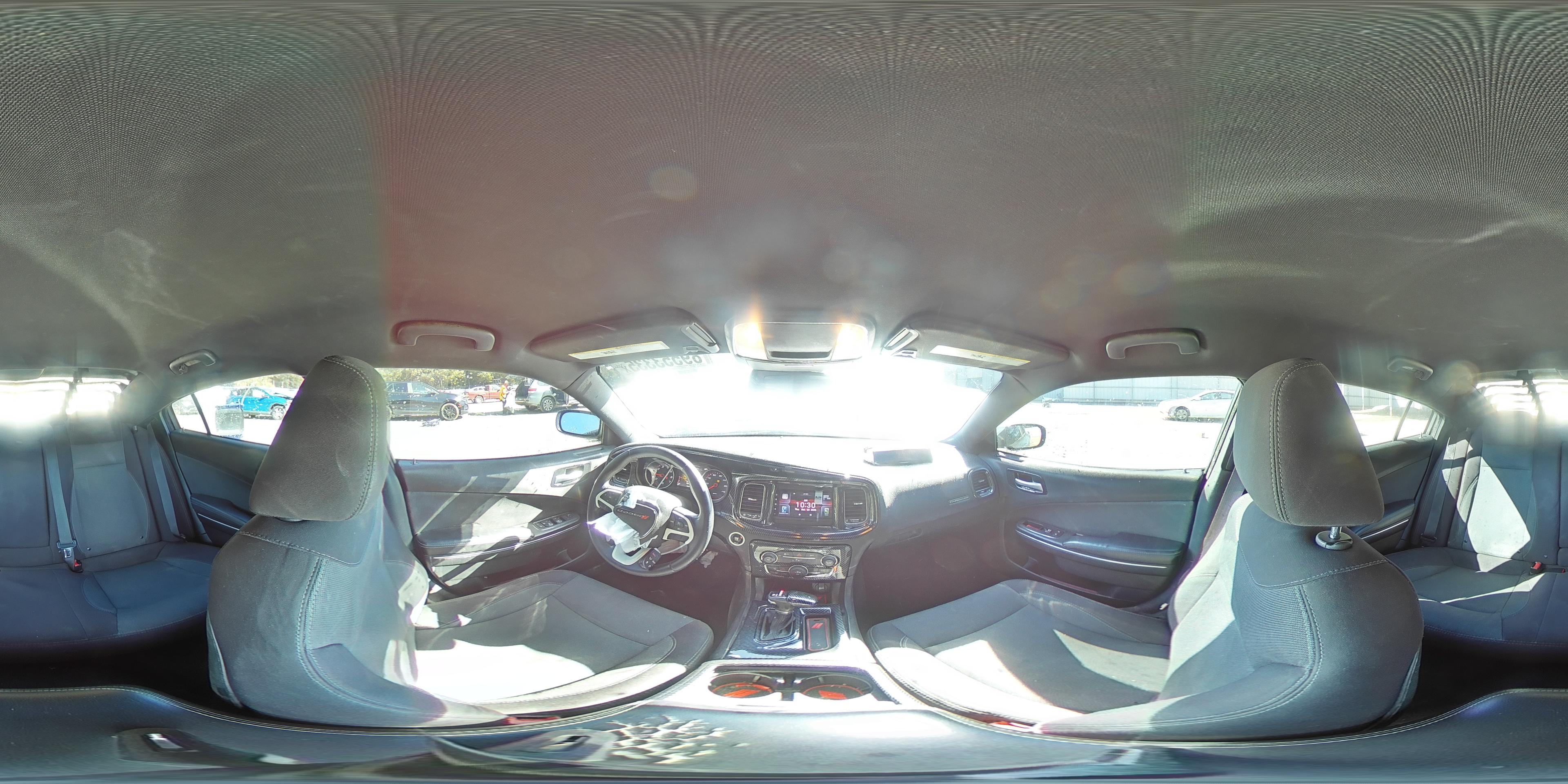 2015 Dodge Charger - zdjęcie 14