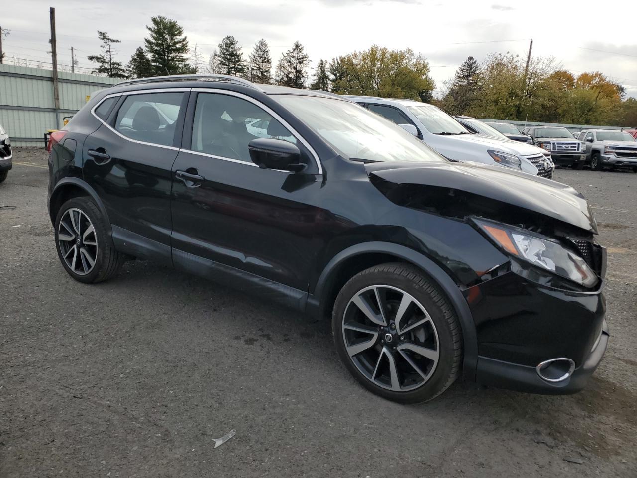 2019 Nissan Rogue - zdjęcie 4