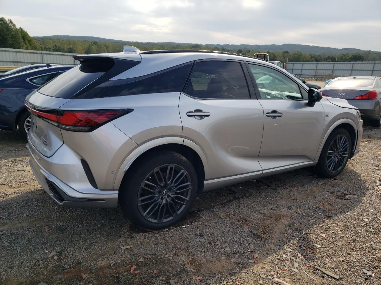 2023 Lexus RX - zdjęcie 3