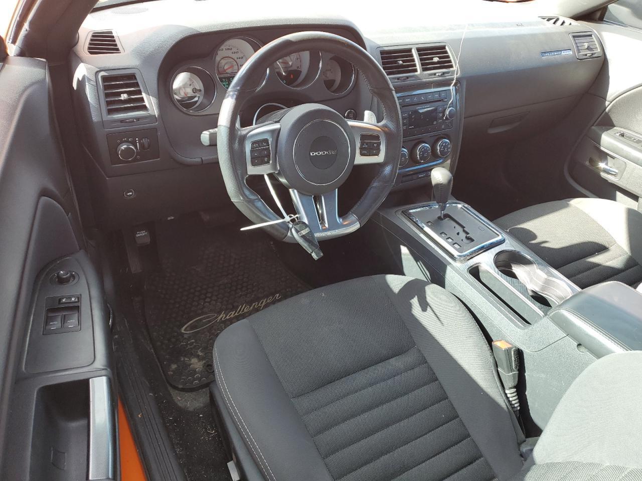 2014 Dodge Challenger Srt8 Core - zdjęcie 8