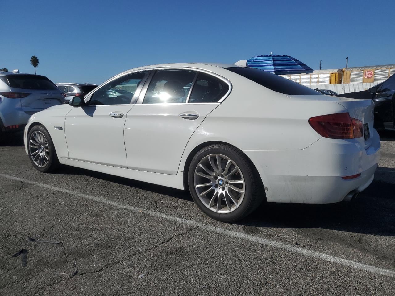 2015 BMW 528 I - zdjęcie 2