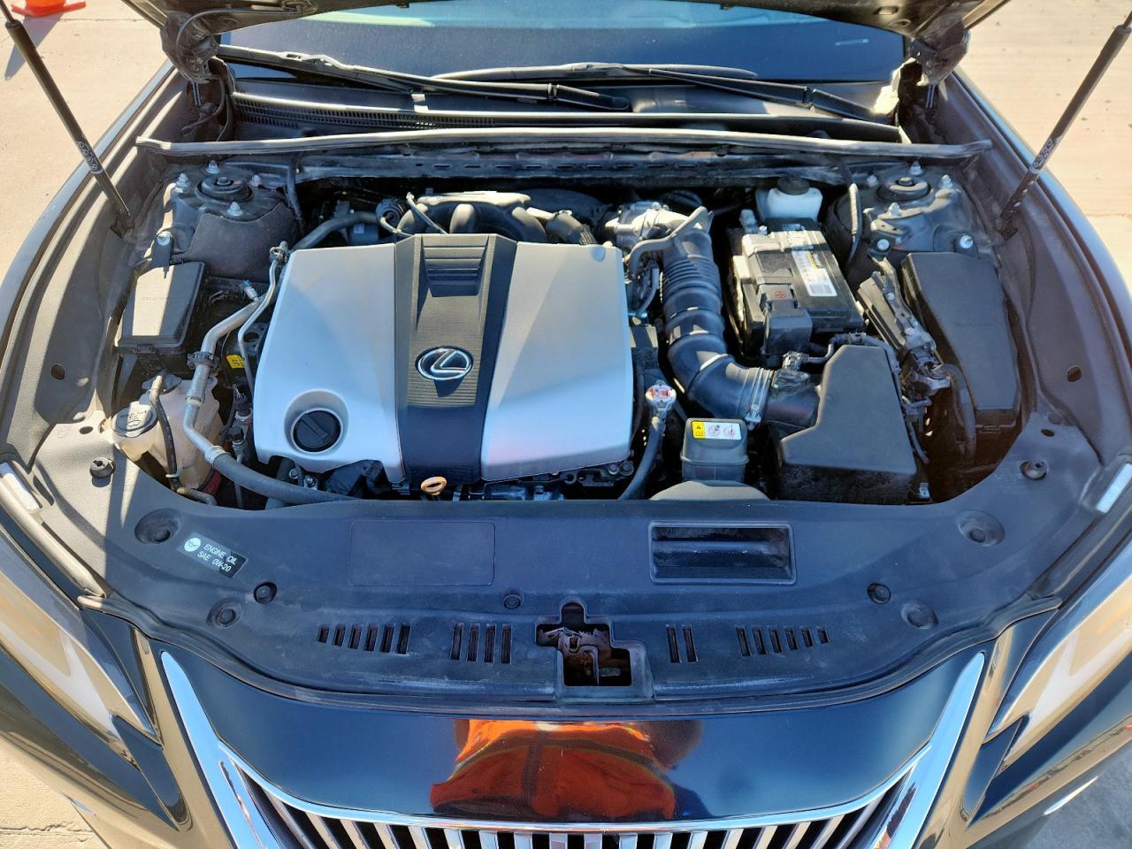 2020 Lexus ES - zdjęcie 11